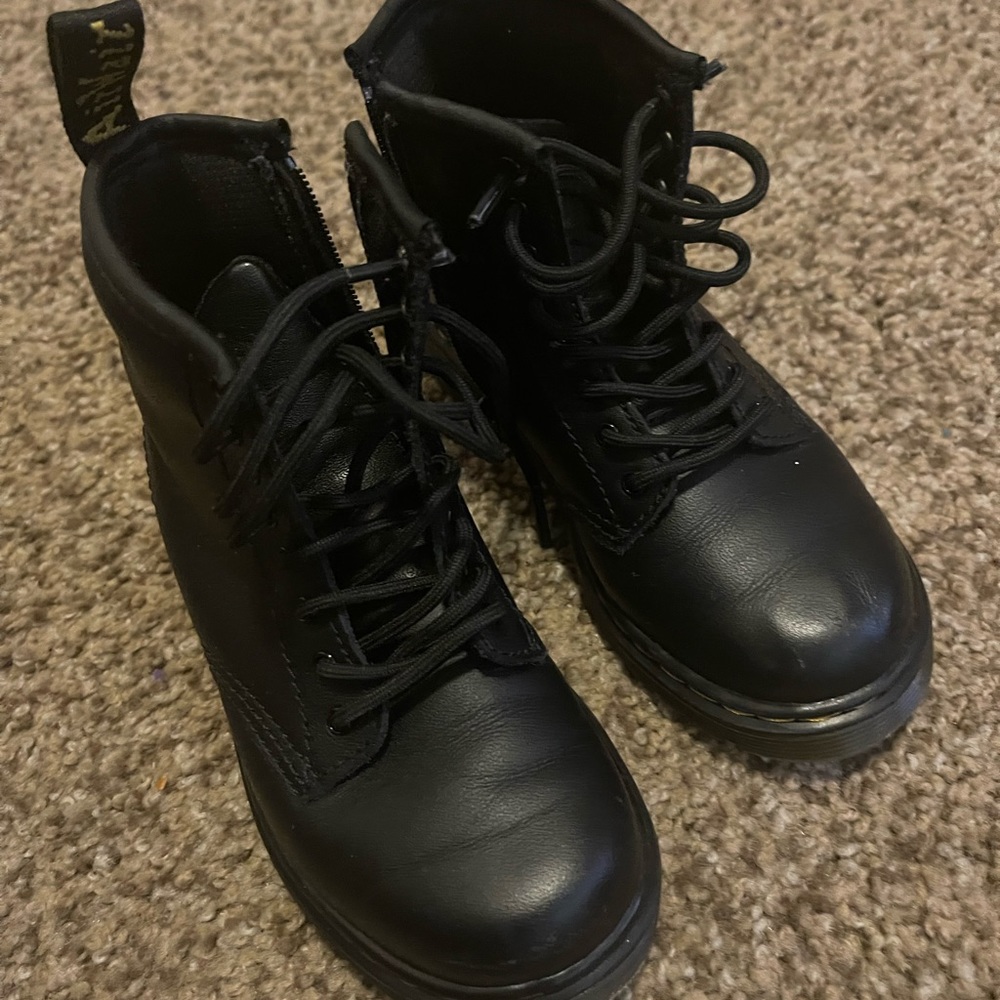 Child Dr. Marten’s size 10